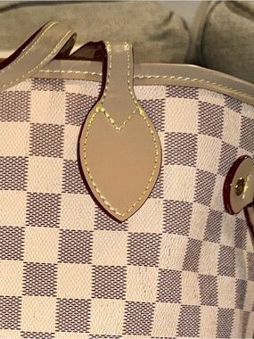 Luxury Beige Checkered Tote Bag with Tan Trim